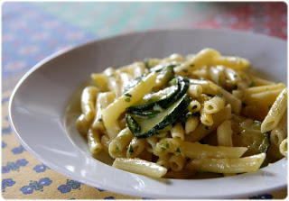 Penne aux courgettes et au fromage