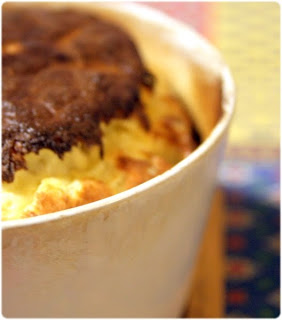 Soufflé au jambon et au fromage