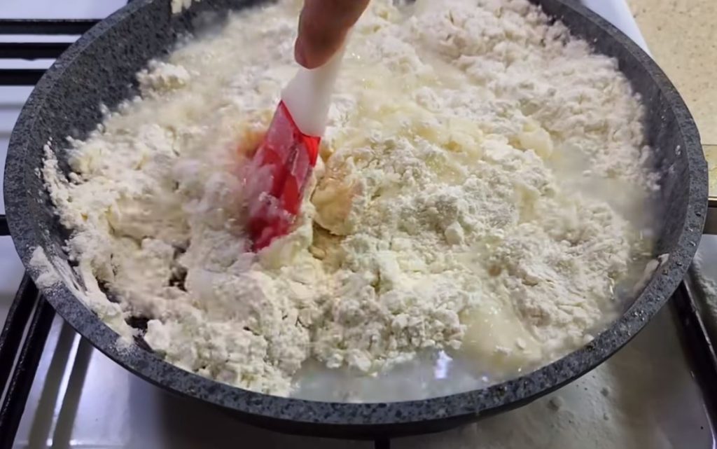 Nasypu mouku do vroucí vody a uvidím, co vyjde za 5 minut, tento recept mě vždy zachrání!