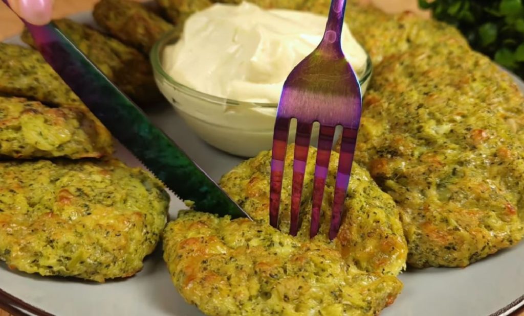 Každý je bude jíst, tyto brokolicové řízky vždy všechny přivedou k šílenství | Pouze 90 kcal!