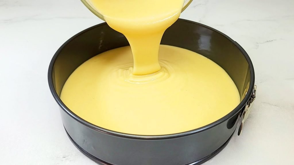 Mléčný koláč za 1 minutu! Smíchejte všechny ingredience dohromady a upečte. Pouze 180 kalorií