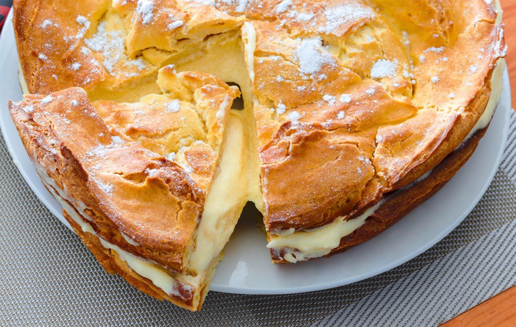 Udělal jsem dort karpatka, polský dezert, který všechny přivádí k šílenství: je vynikající | Pouze 180 kcal!
