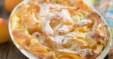 Snadné meruňkové clafoutis