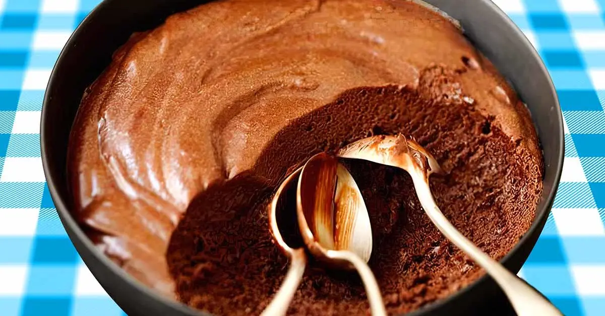 Recept na lehkou a krémovou čokoládovou pěnu