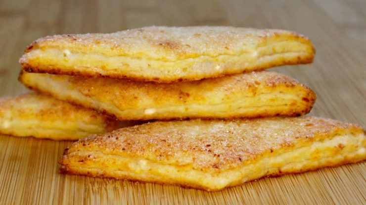 Připravuji je s ricottou: jsou rychlé a chutné. Doma se prodávají jako rohlíky!