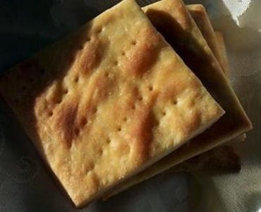 DIY krekry: Dělám je s velmi malým množstvím ingrediencí. V mžiku byli pryč!