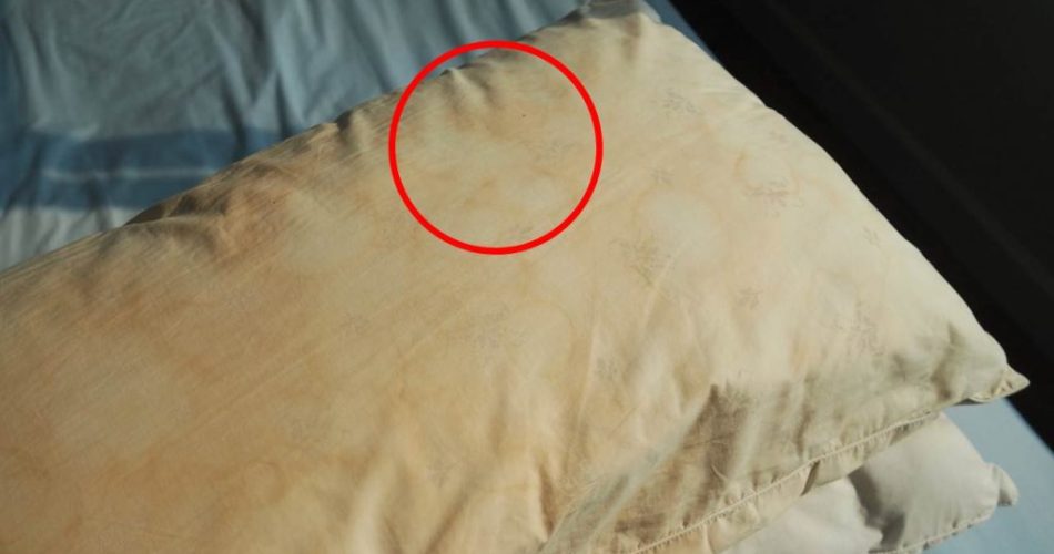 Zažloutlé matrace a polštáře, jak je vybělit bez použití bělidel