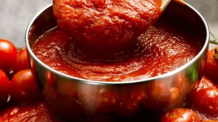 Jak odstranit kyselinu z rajčatové🍅 omáčky: Lék, který opravdu nečekáte