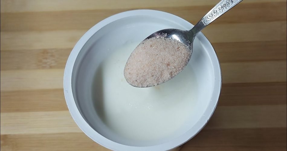 Hedvábná pleť bez vrásek, když jej nanášíte na obličej alespoň jednou týdně
