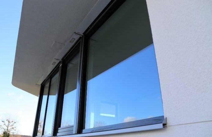 Trik, jak mít vždy čistá a zářivá okna: S touto směsí vyřešíte vše
