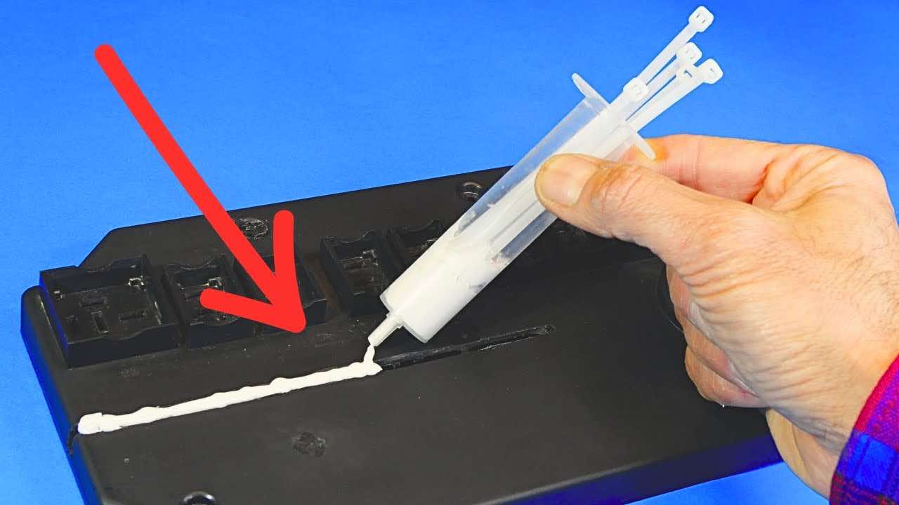 Lépe se opravuje a je 10x pevnější než lepidlo a páječka – vše opraví